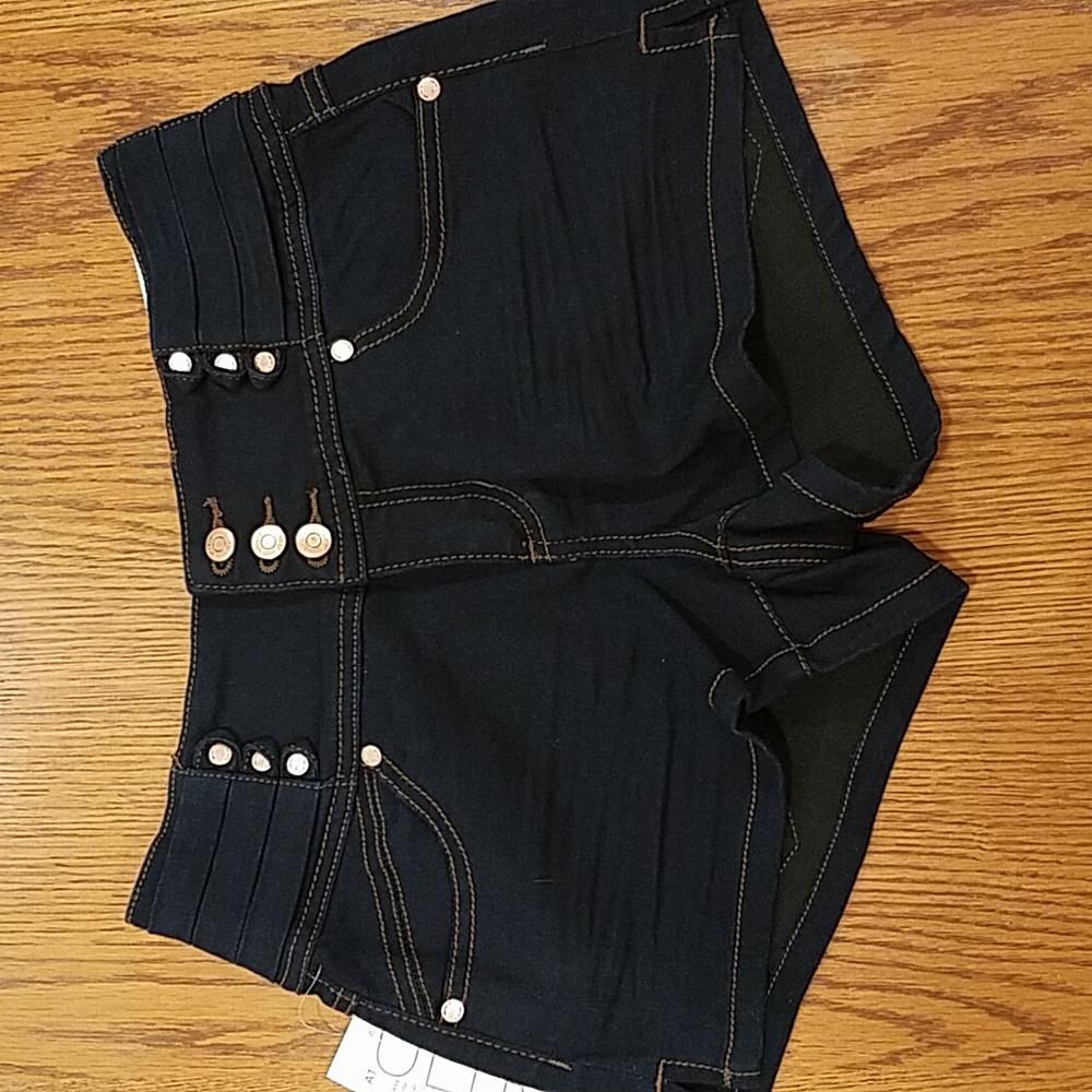 Vanity Shorts